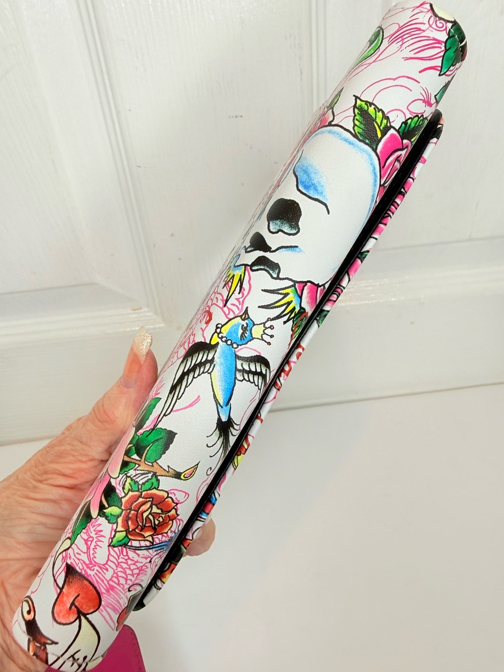 ED HARDY WHITE REBEL GARDEN FLAP LONG WALLET - Picture 7 of 12